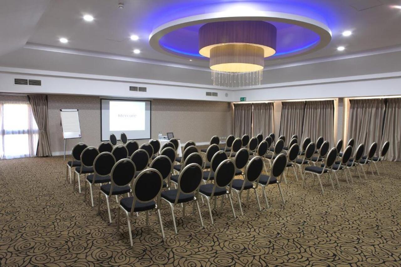 Mercure Newcastle George Golf & Hotel 4*