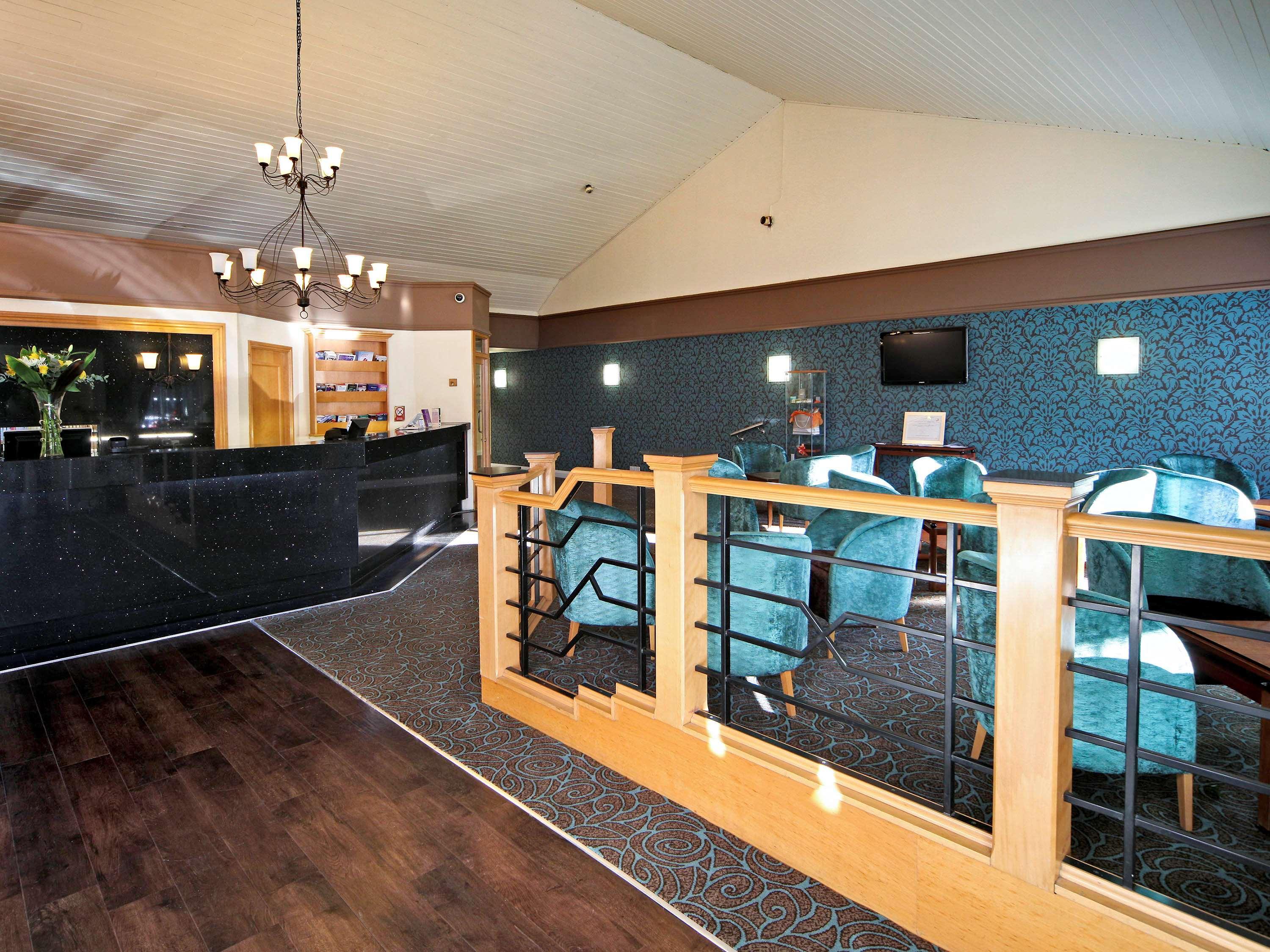Mercure Newcastle George Golf & Hotel 4*